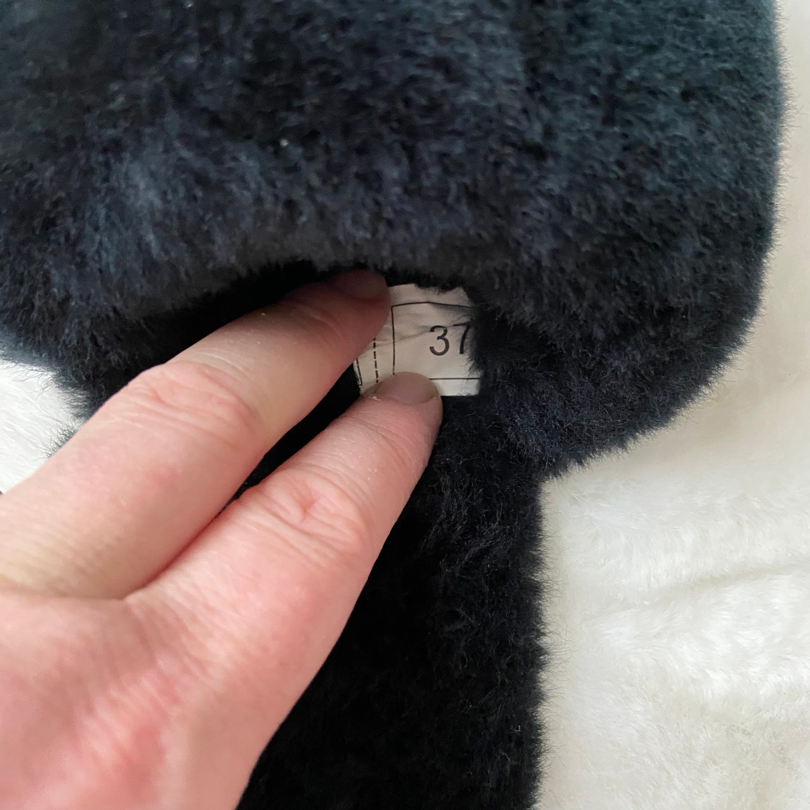 Casa Clara Sheepskin Slippers — image 5 of 7